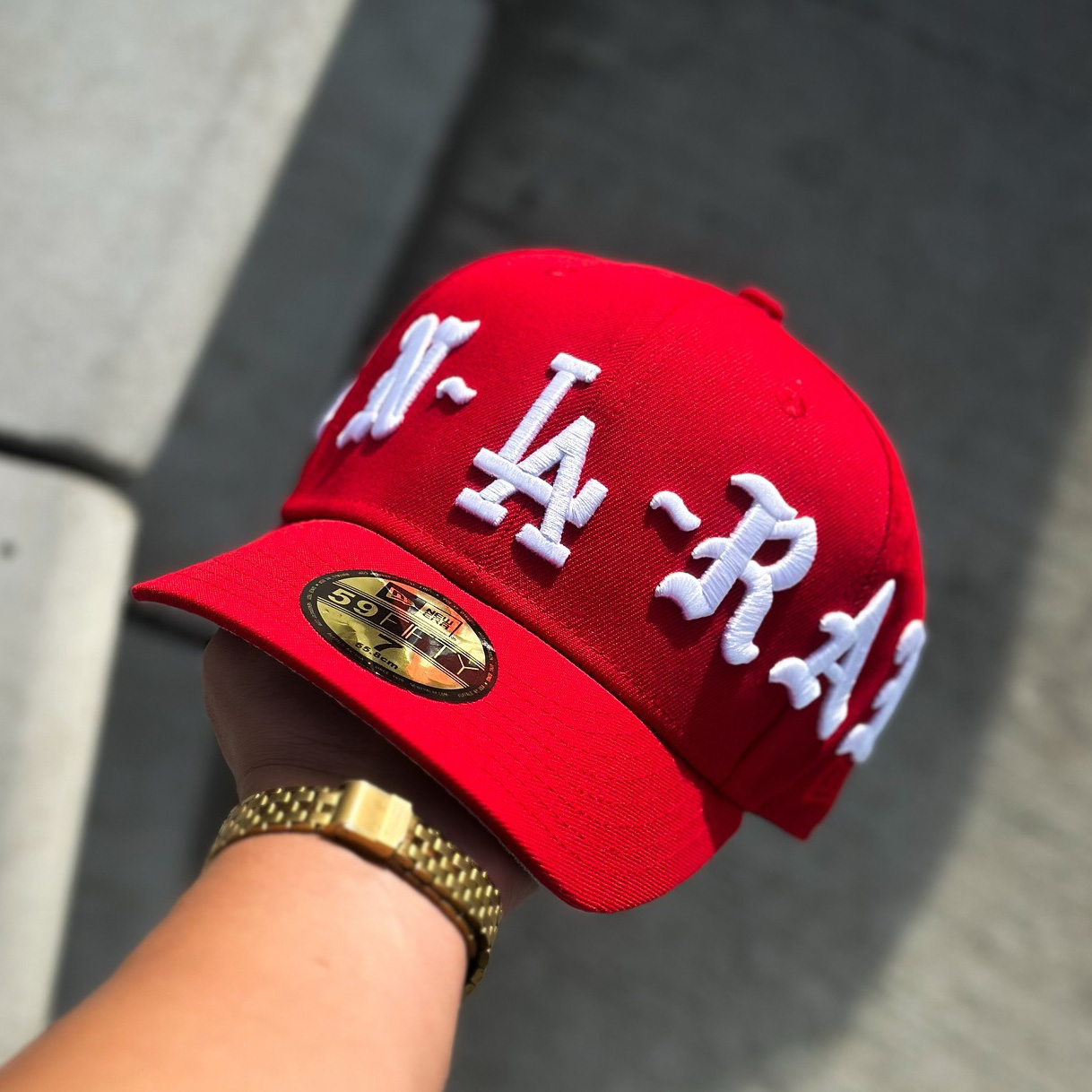 NEW ERA LOS ANGELES X BORN X RAISED BONÉ RED EMBROIDERED CASUAL BASEBALL CAP