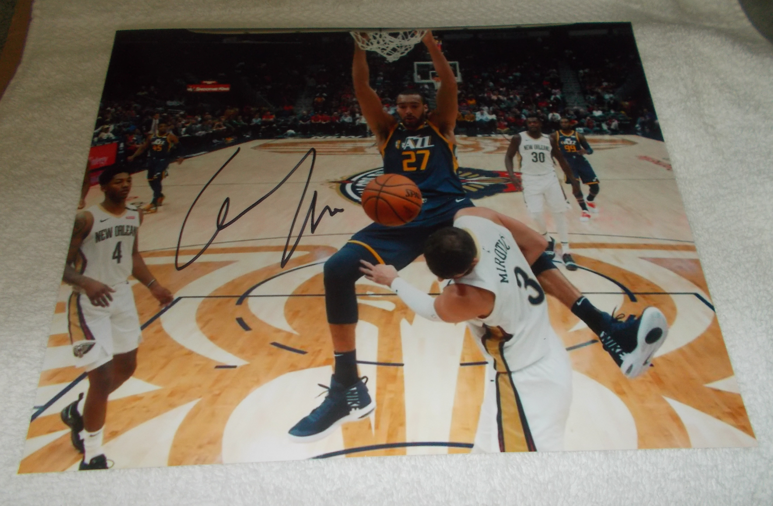 RUDY GORBERT UTAH JAZZ SIGNED AUTOGRAPHED Photo Poster painting 8x10 COA