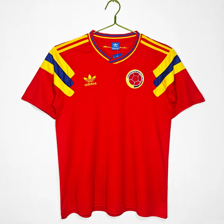 1990 Colombia away retro jersey.