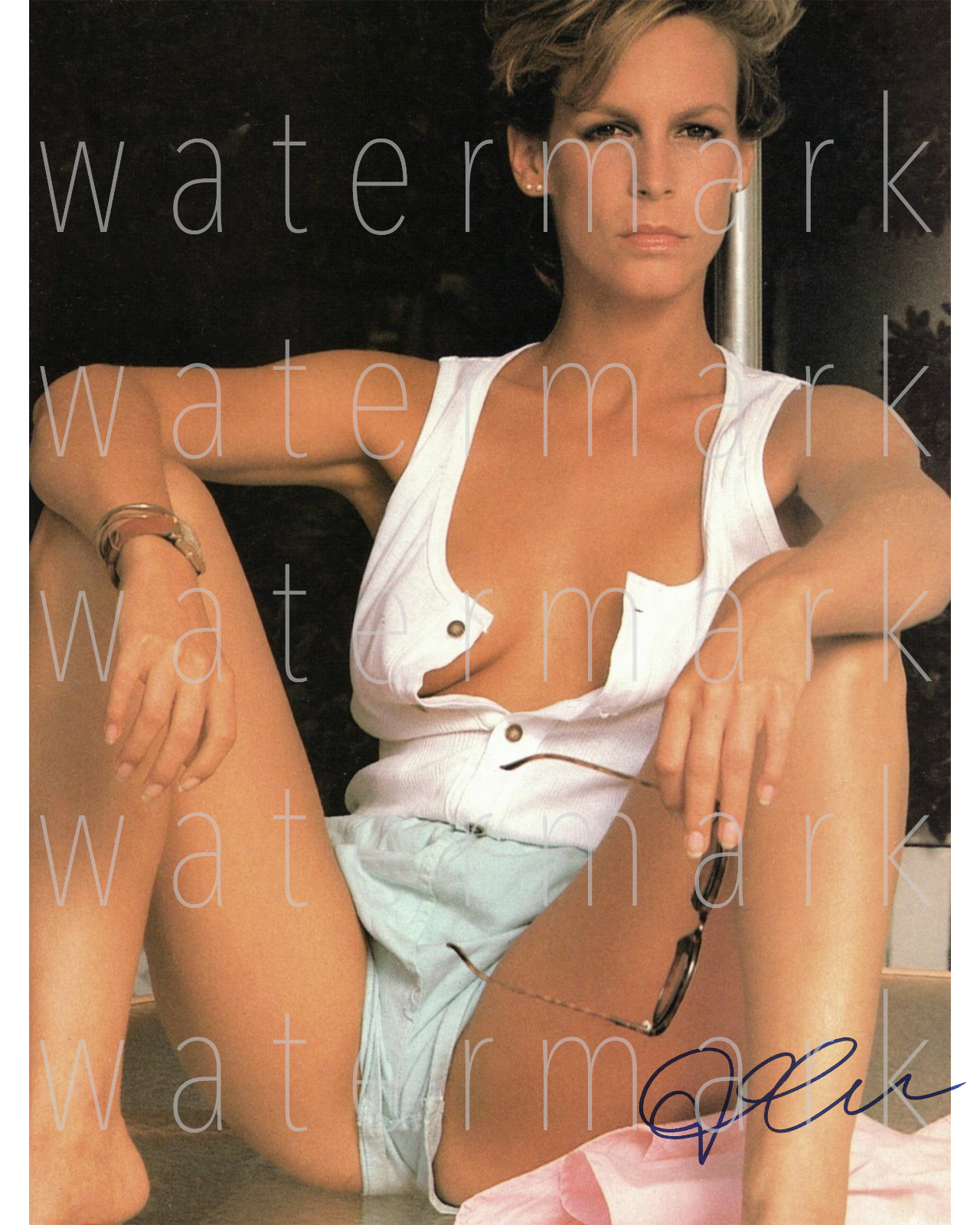 Jamie Lee Curtis signed Sexy Hot 8x10 Photo Poster painting poster picture art autograph RP