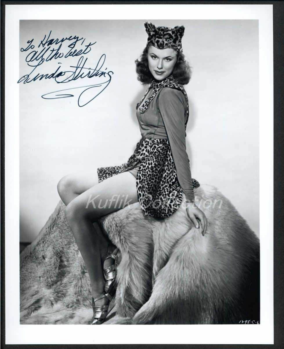 Linda Stirling - Signed Vintage Celebrity Autograph Photo Poster painting