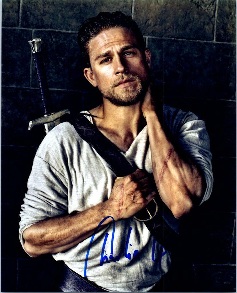 Charlie Hunnam signed 8x10 Photo Poster painting Picture autographed Pic includes COA