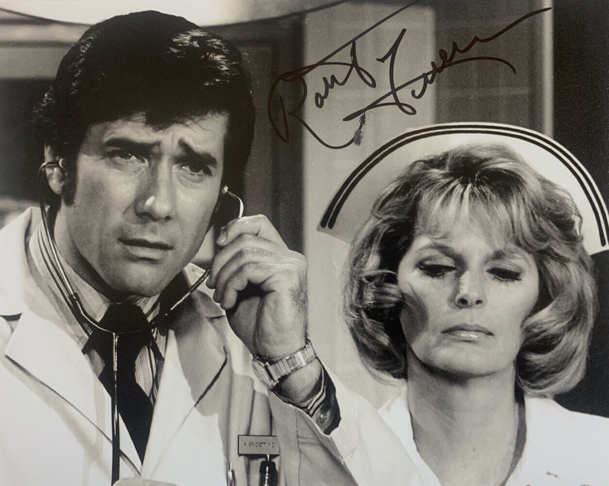 ROBERT FULLER HAND SIGNED 8x10 Photo Poster painting EMERGENCY FIREMAN SHOW AUTOGRAPH COA