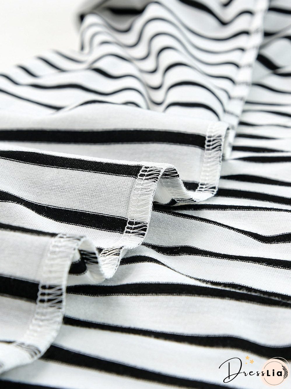 Chic Black V-Neck Striped Maxi Dress with Side Slits