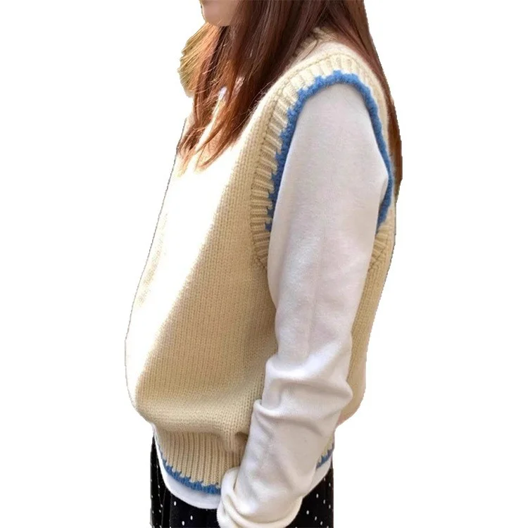 Athvotar Athvotar And Winter Women's New Korean Color Knitted Vest Folded Loose Sleeveless Tops Horse Clip Shoulder 2025