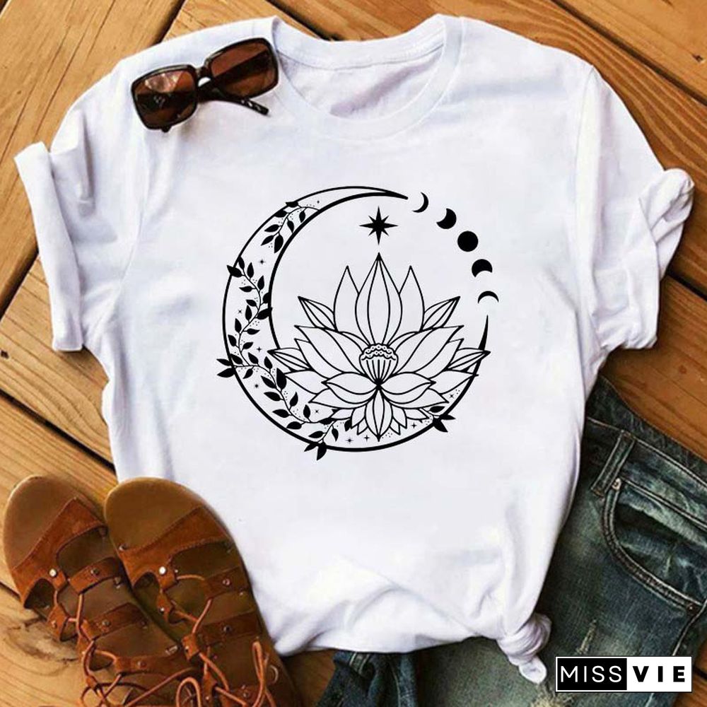 Maycaur Women Harajuku T Shirt New Moon Star Printed T Shirt O-Neck Summer Short Sleeve Tees Women Clothes Graphic T Shirts