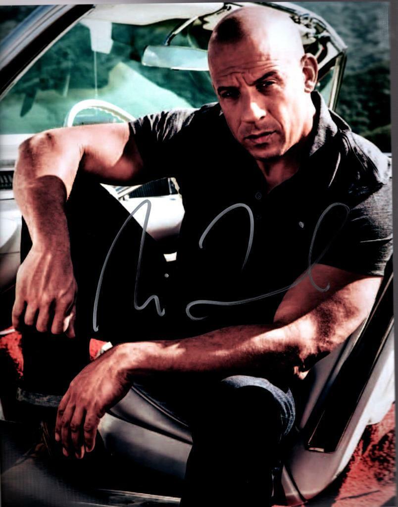 Vin Diesel signed 11x14 Photo Poster painting with COA autographed Picture very nice