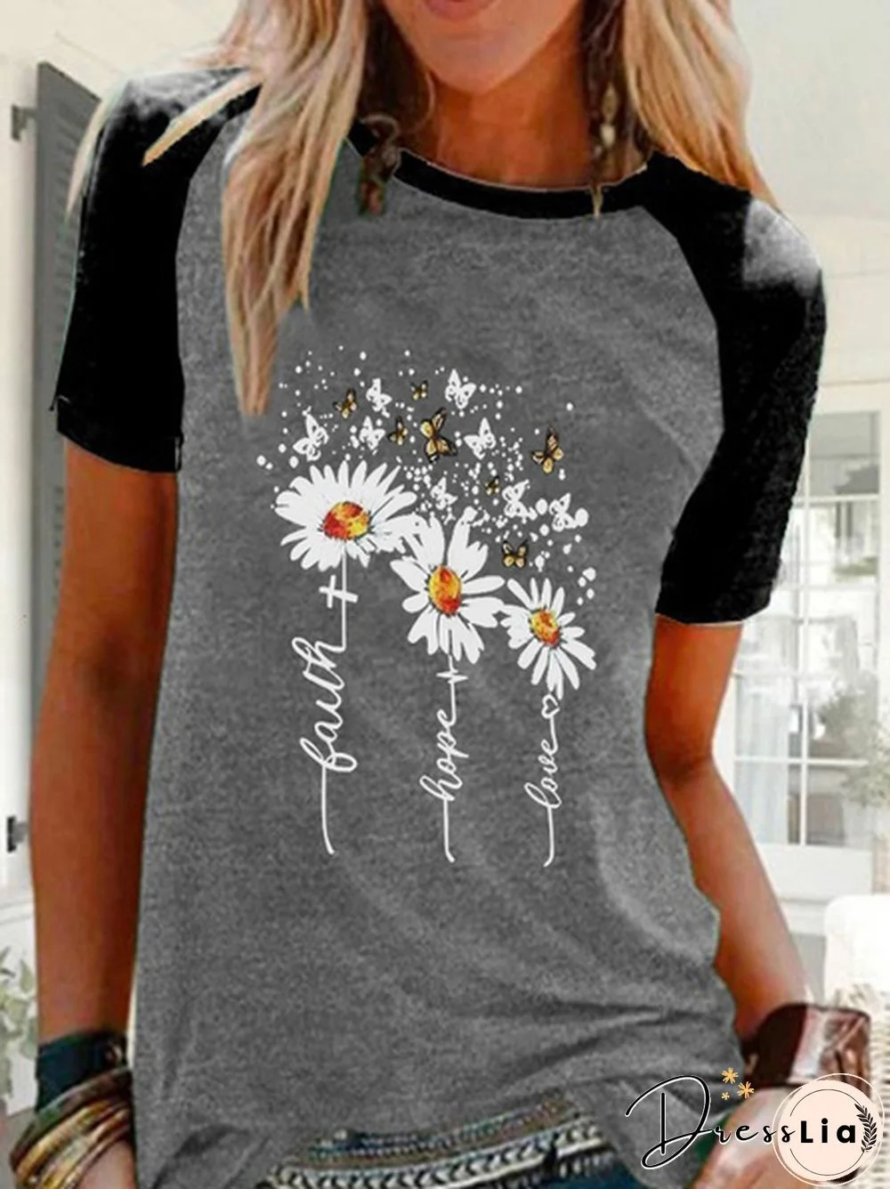 Women's Daisy Printed Round Neck Comfortable Sports T-shirt Plus Size Casual Short Sleeve Tops Blouse