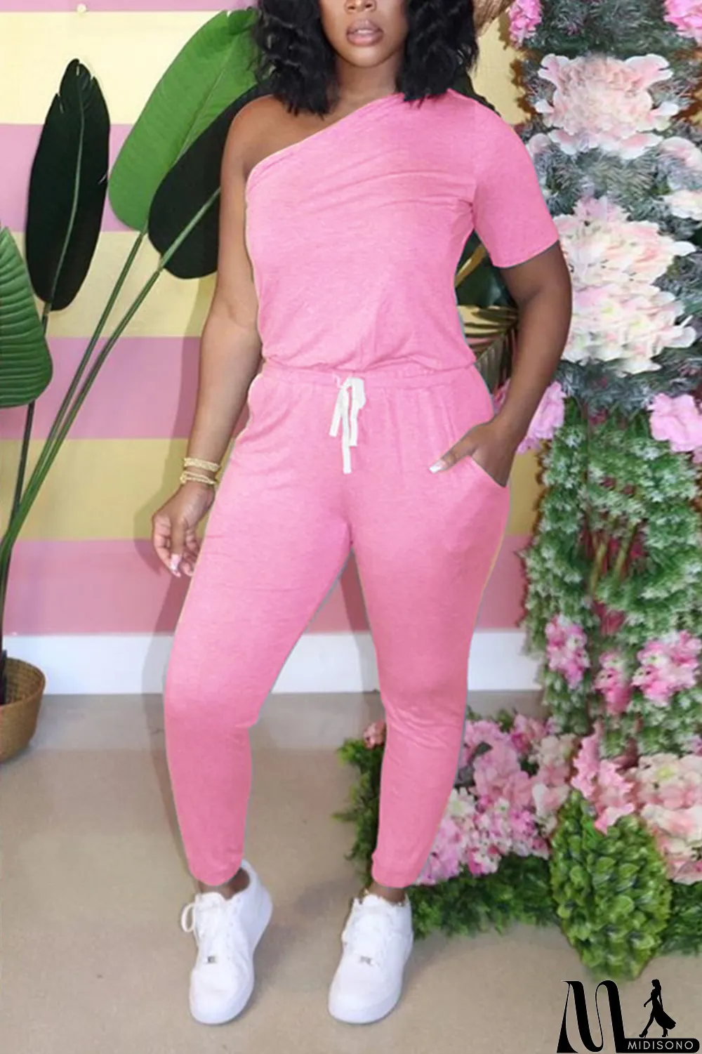 MidiSono - Black Fashion Sexy Fitted One Shoulder Short Sleeve Jumpsuit