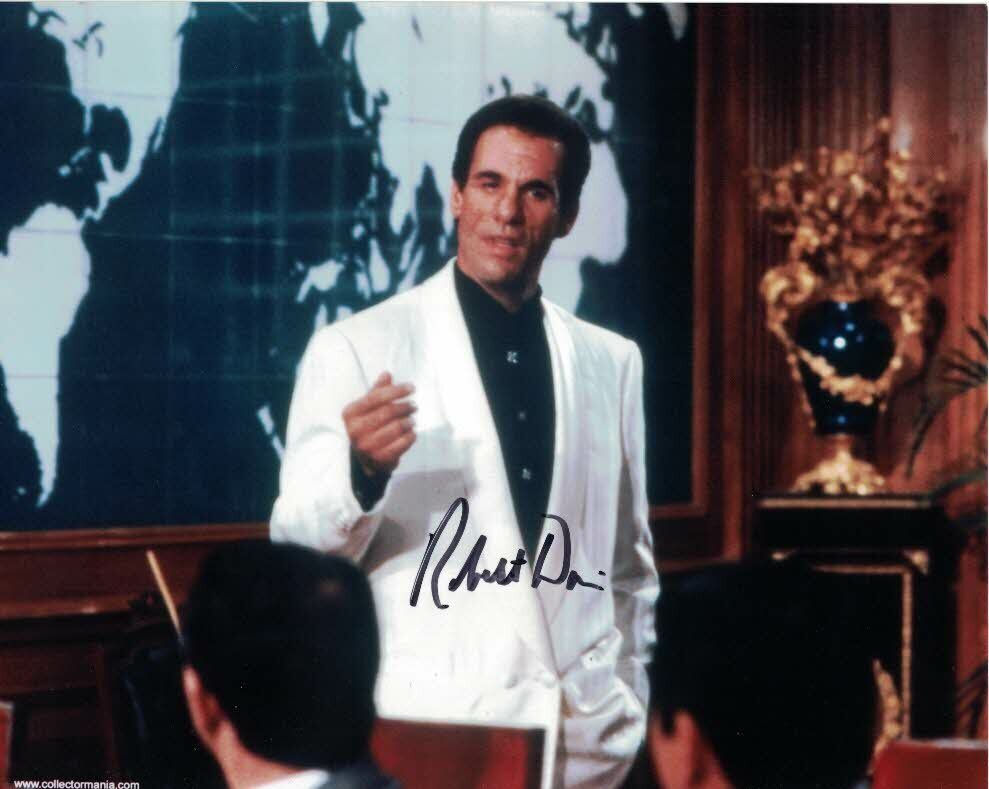 ROBERT DAVI - Franz Sanchez in Licence To Kill hand signed 10 x 8 Photo Poster painting