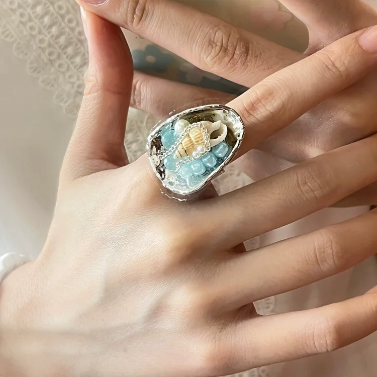 Vintage Beach Holiday Shell & Aquamarine Blue Stone Handmade Ring | Silver-Plated Wide Band