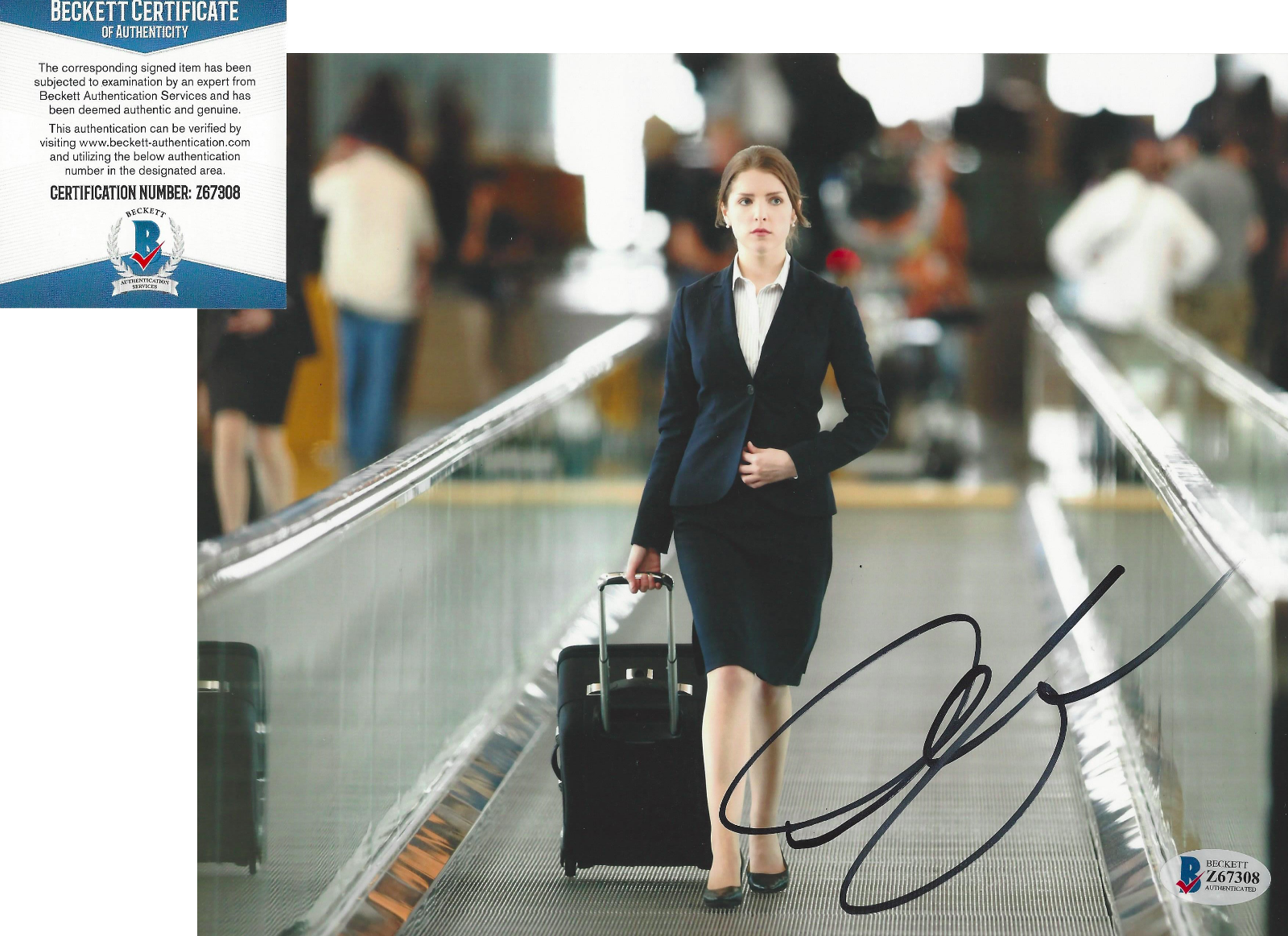 ANNA KENDRICK SIGNED 'UP IN THE AIR' 8x10 MOVIE Photo Poster painting ACTRESS BECKETT COA BAS