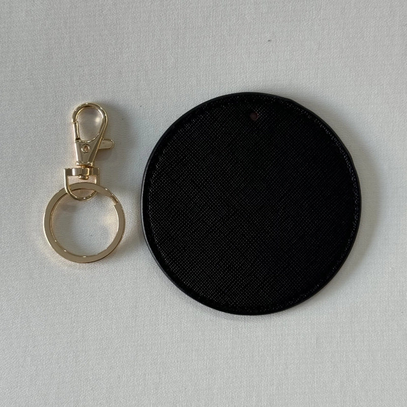 Elegant Minimalist Solid Color Pu Leather Unisex Keychain