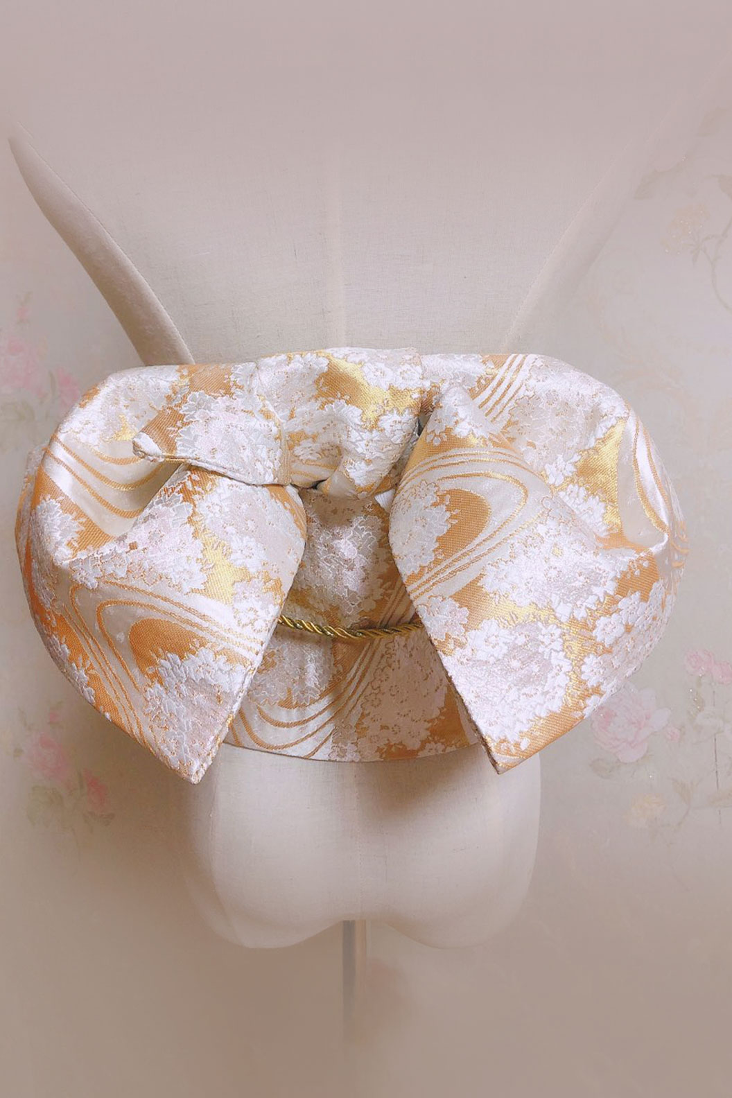 Heko Obi Golden White - さくらまつり Stupa Stones