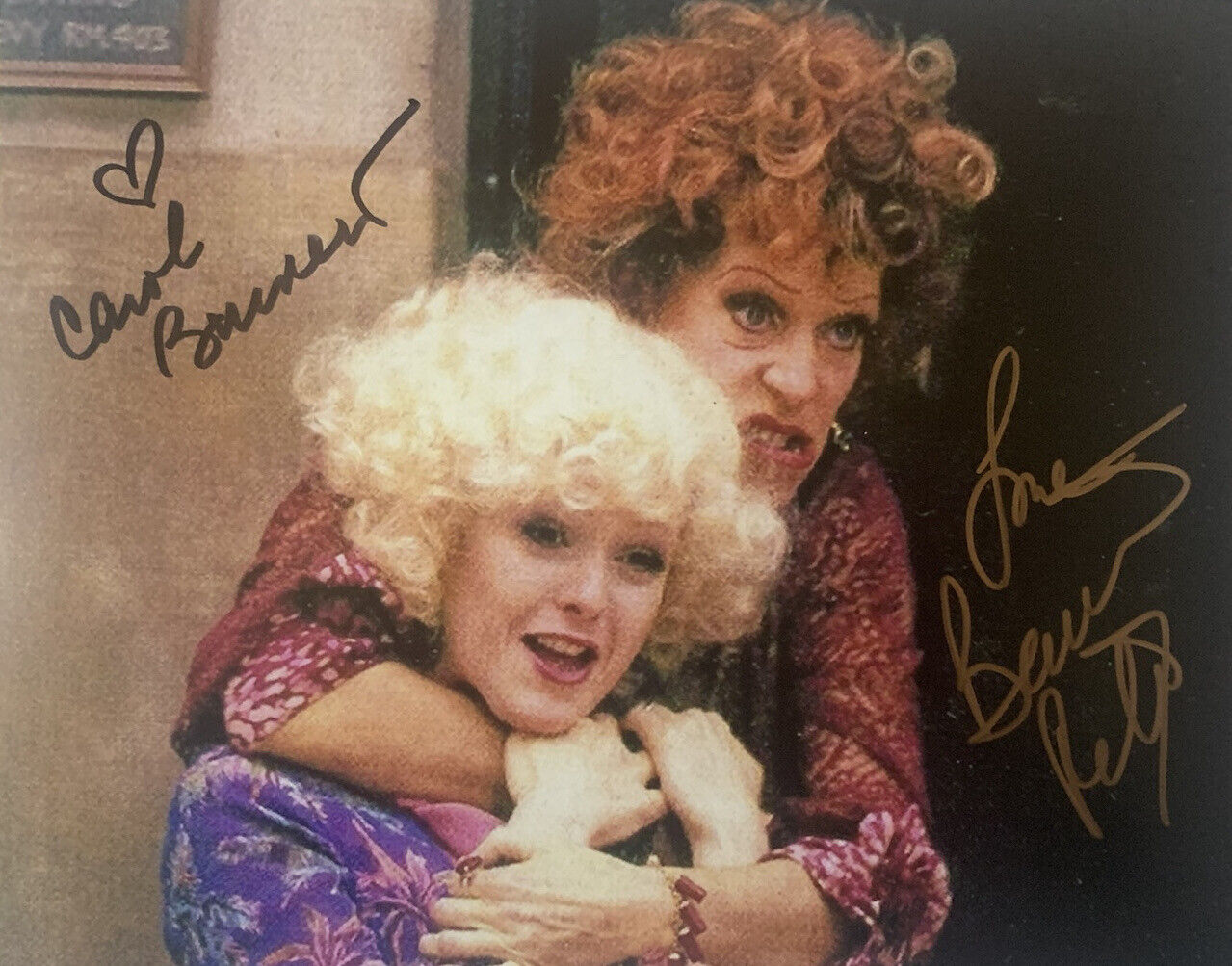 BERNADETTE PETERS & CAROL BURNETT HAND SIGNED 8x10 Photo Poster painting AUTOGRAPHED RARE