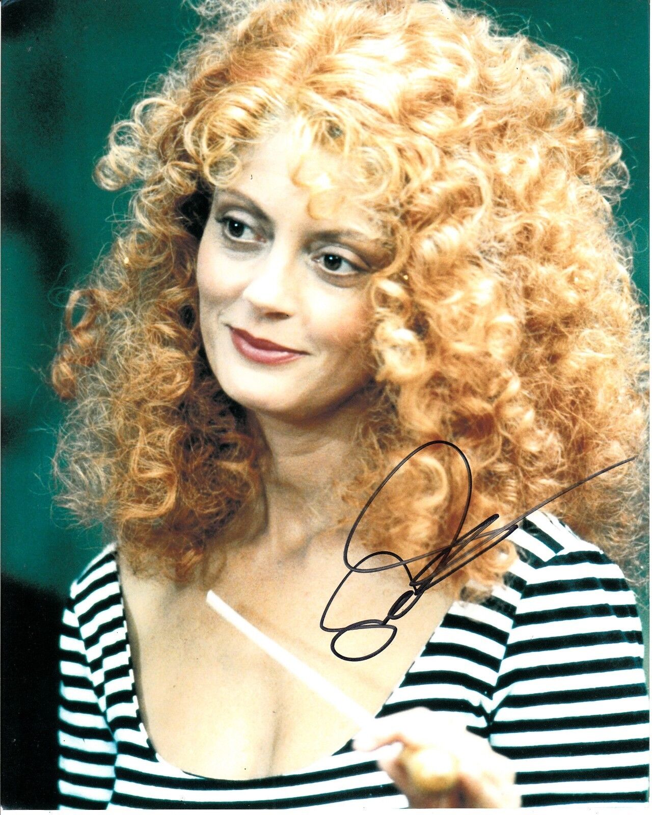 SUSAN SARANDON SIGNED WITCHES OF EASTWICK Photo Poster painting UACC REG 242 FILM AUTOGRAPHS