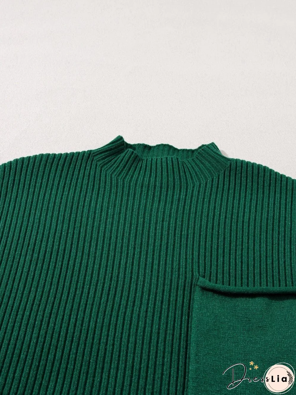 Green Ribbed Knit Short Sleeve Sweater with Patch Pocket