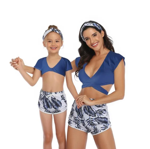 2020 New Mother And Daughter Swimsuit Mommy And Me Swimwear Bikini Family Matching Clothes Outfits Look Mom Baby Dress Clothing