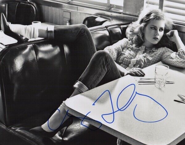 Amy Adams Signed - Autographed Sexy Actress 11x14 inch Photo Poster painting with Certificate