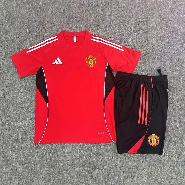 25/26 Manchester United Red Training Jersey Adult Set