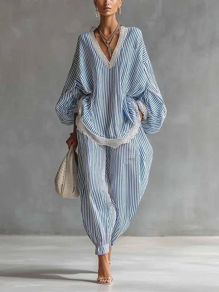 Blue Striped Lace-trimmed Loose Two-piece Set