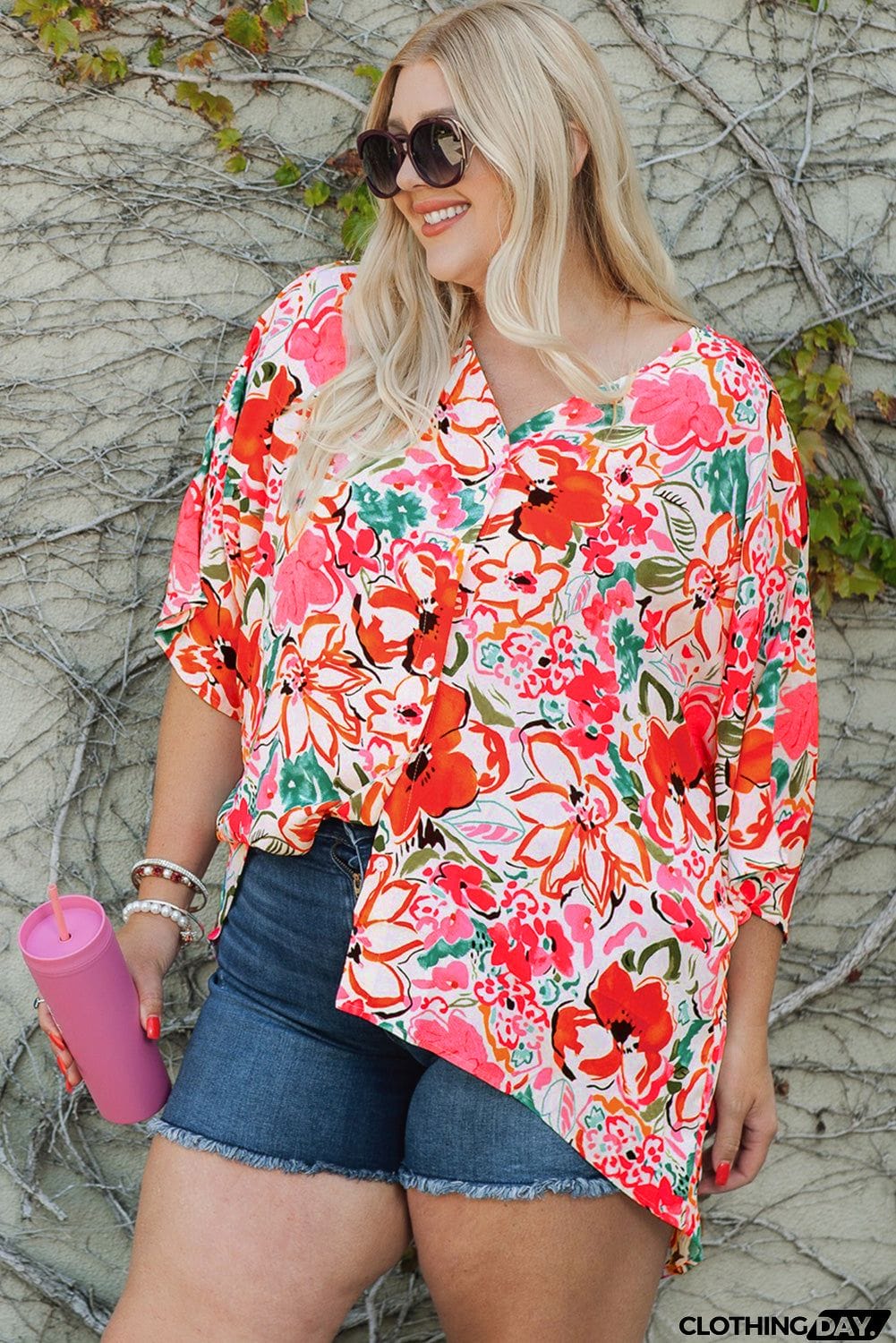 Plus Size Floral V-Neck Half Sleeve Shirt