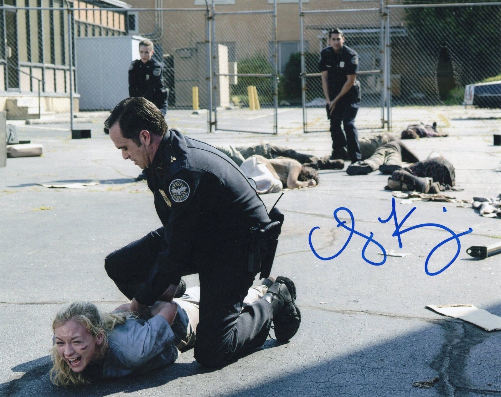 Emily Kinney The Walking Dead Beth Greene Signed 8x10 Photo Poster painting w/COA