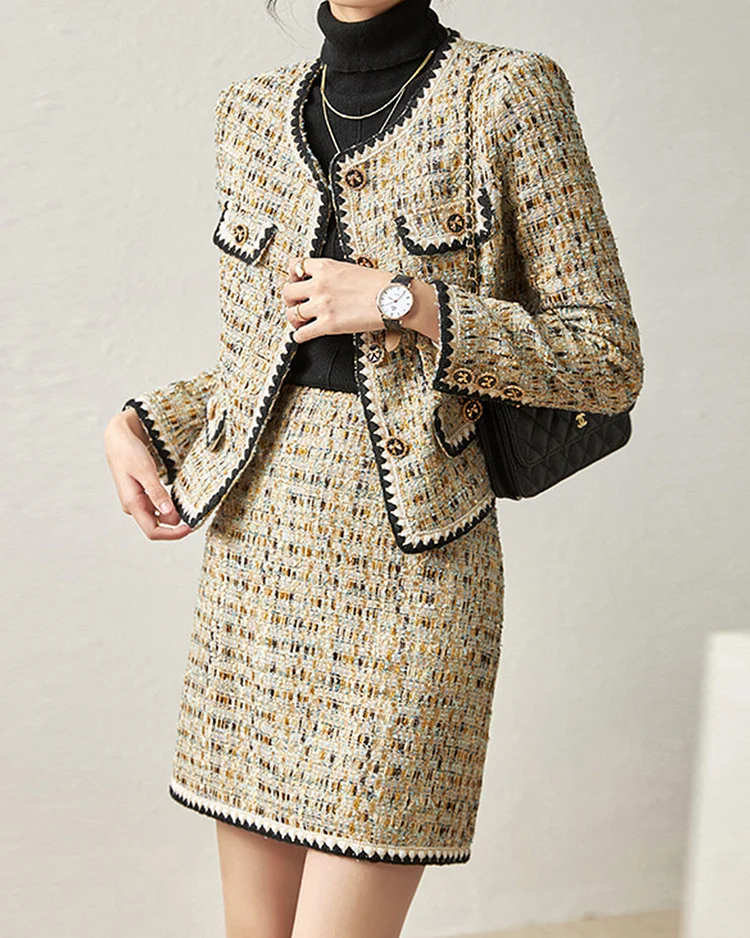 Elegant tweed jacket and skirt two-piece set