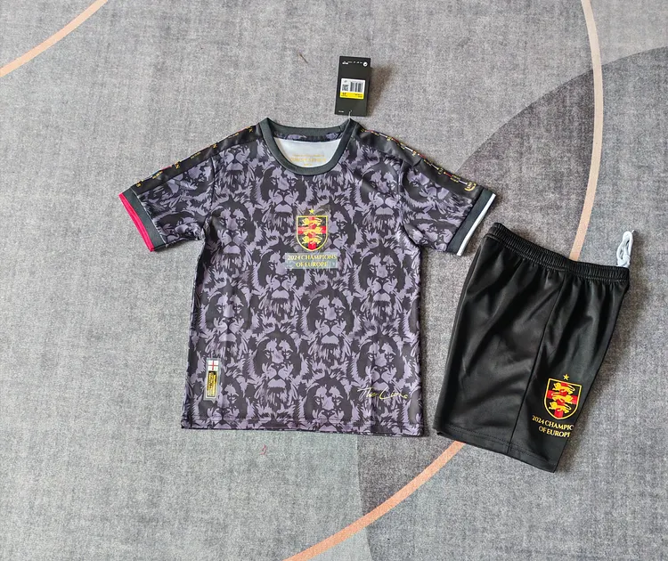 2024-25 England Black Special Edition Shirt - Kids Sizes