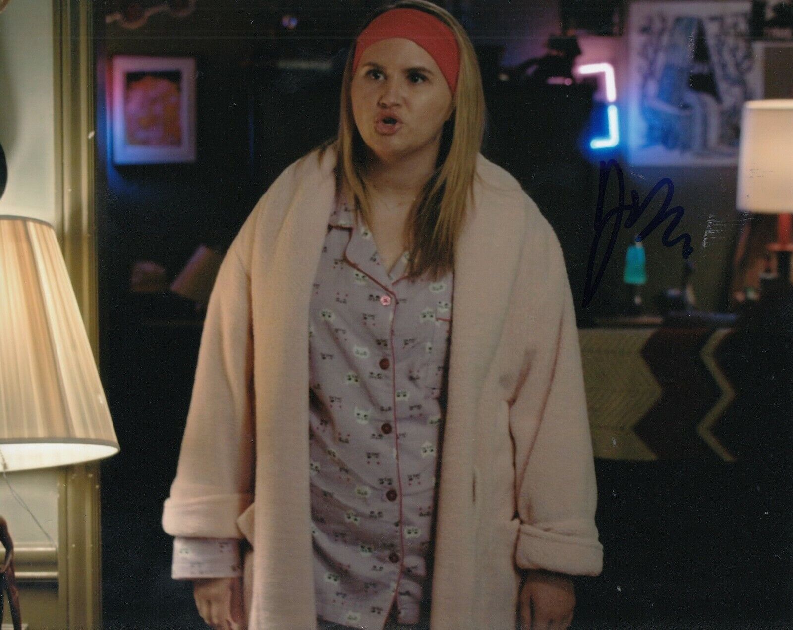 JILLIAN BELL signed (22 JUMP STREET) 8X10 Photo Poster painting *Mercedes* PROOF W/COA #1