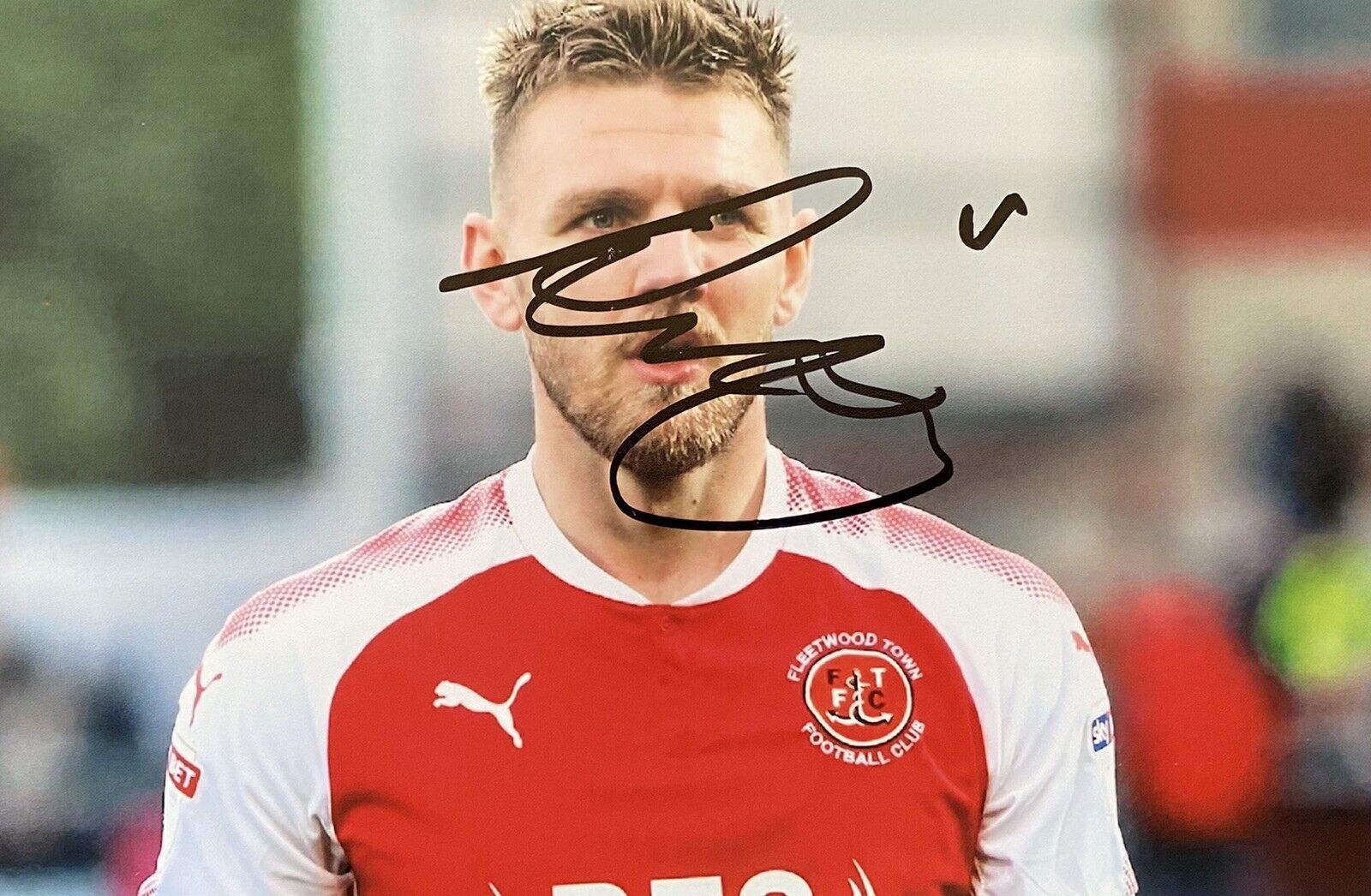 Ashley Eastham Genuine Hand Signed Fleetwood Town 6X4 Photo Poster painting 2