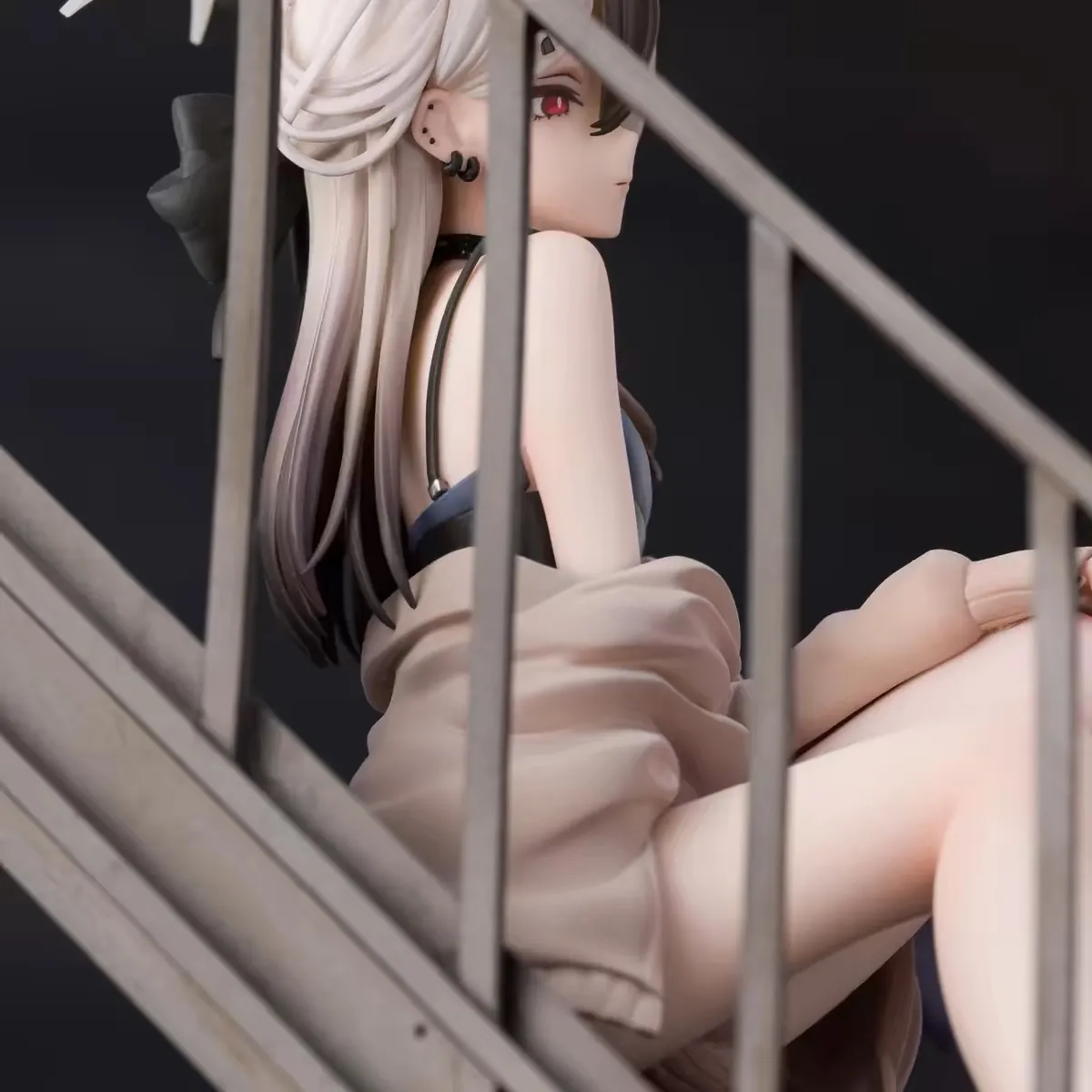 1/7 Scale Dress Ver. Onikata Kayoko - Blue Archive Resin Statue - BC Studio