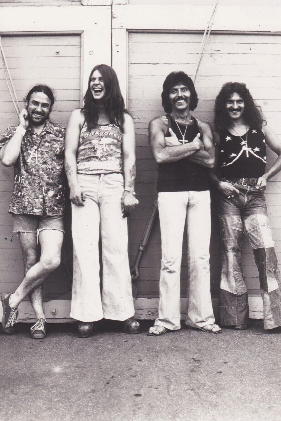 early Black Sabbath -Tony Iommi / Bill Ward / Geezer Butler / Ozzy 8x10 Photo Poster painting ??