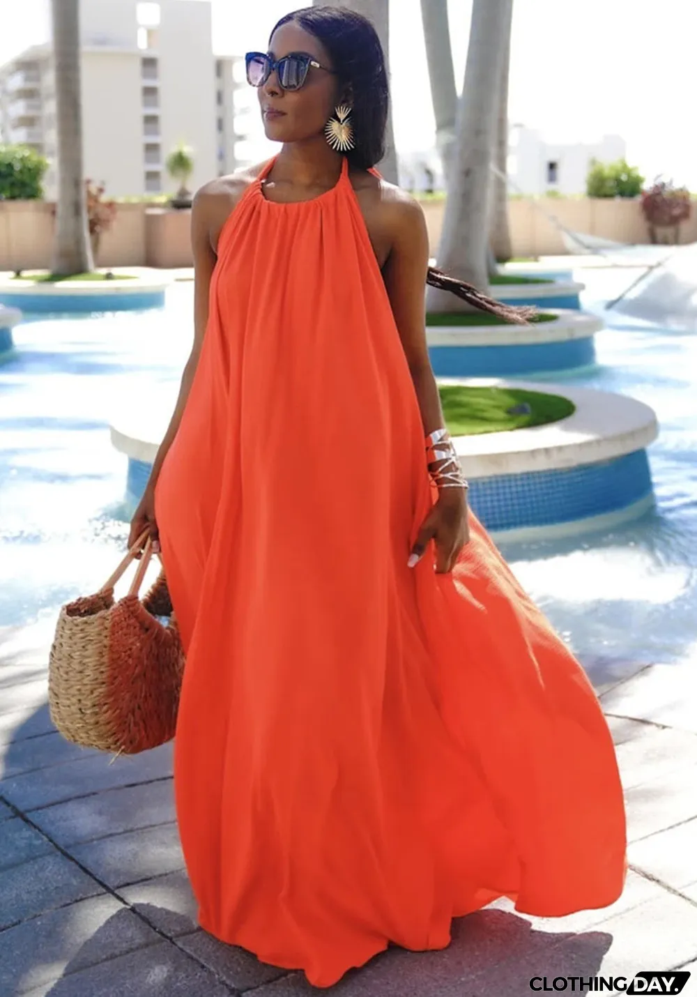 Summer Women's Sleeveless Halter Neck Sexy Low Back Solid Color Maxi Dress