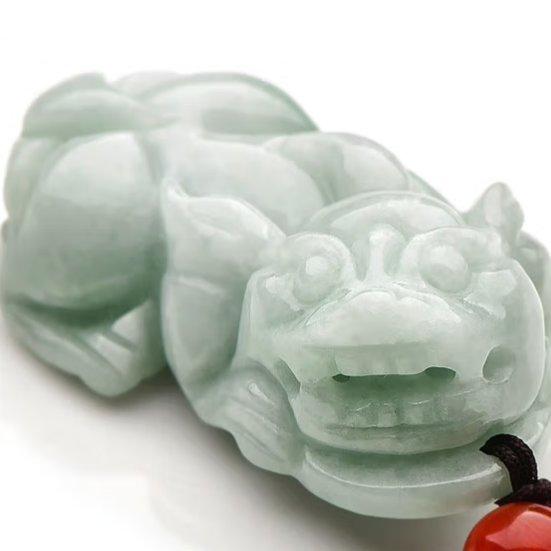 High Standard Exquisite Jade Pixiu Pendant Necklace for Men and Women