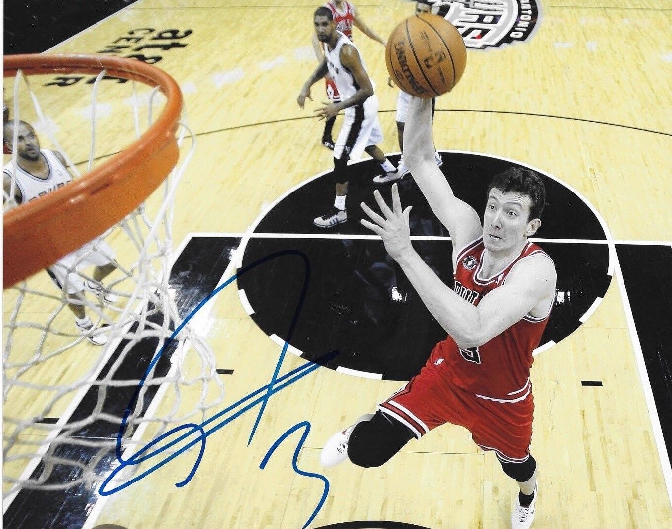 Omer As?k signed Chicago Bulls 8x10 Photo Poster painting autographed