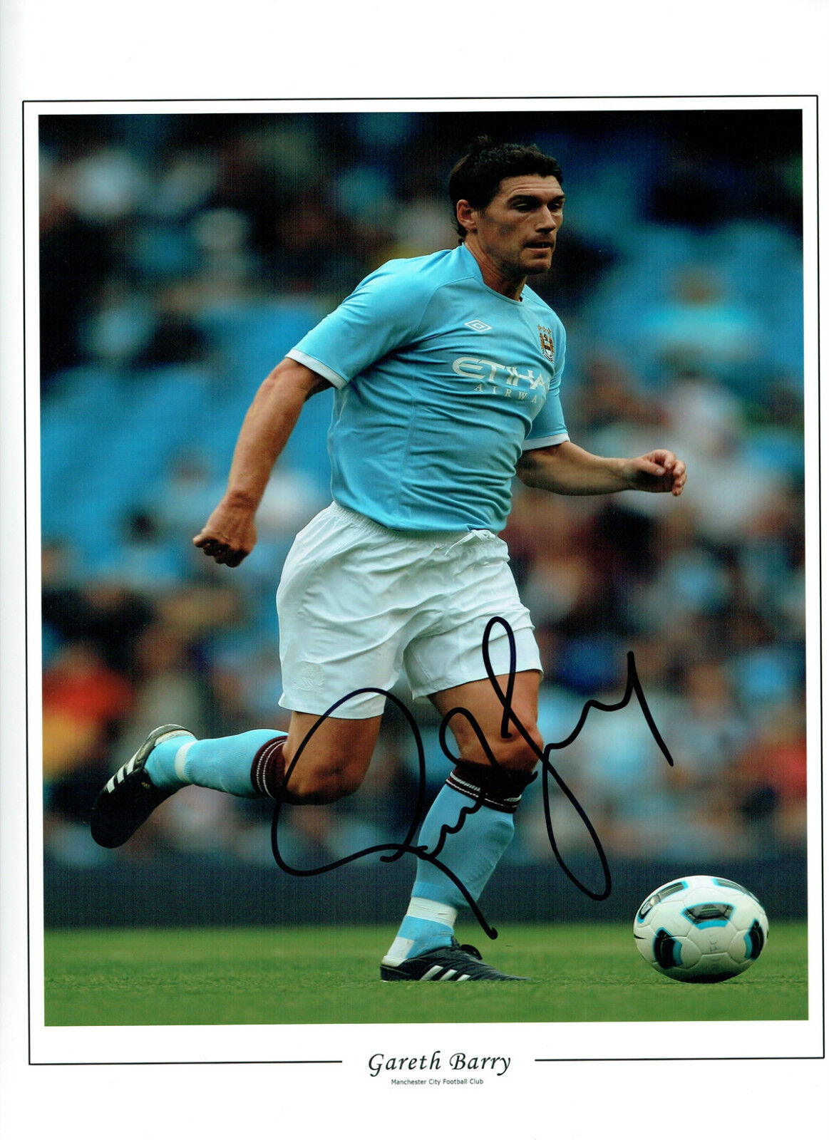 Gareth BARRY Signed Autograph 16x12 Manchester City Photo Poster painting AFTAL COA