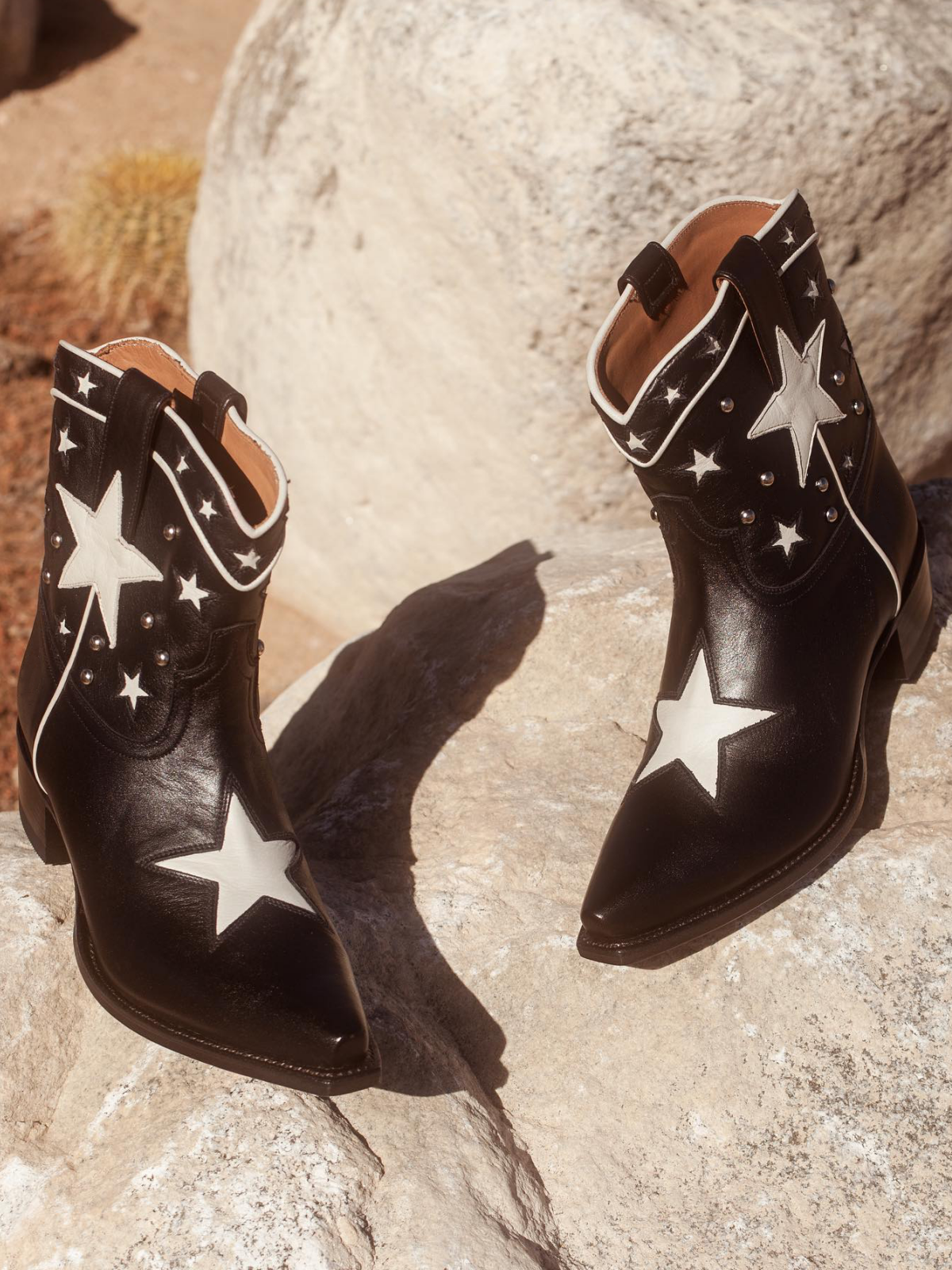 Taafo Black Snip-Toe Studded White Star Inlay Applique Wide Mid Calf Cowgirl Boots