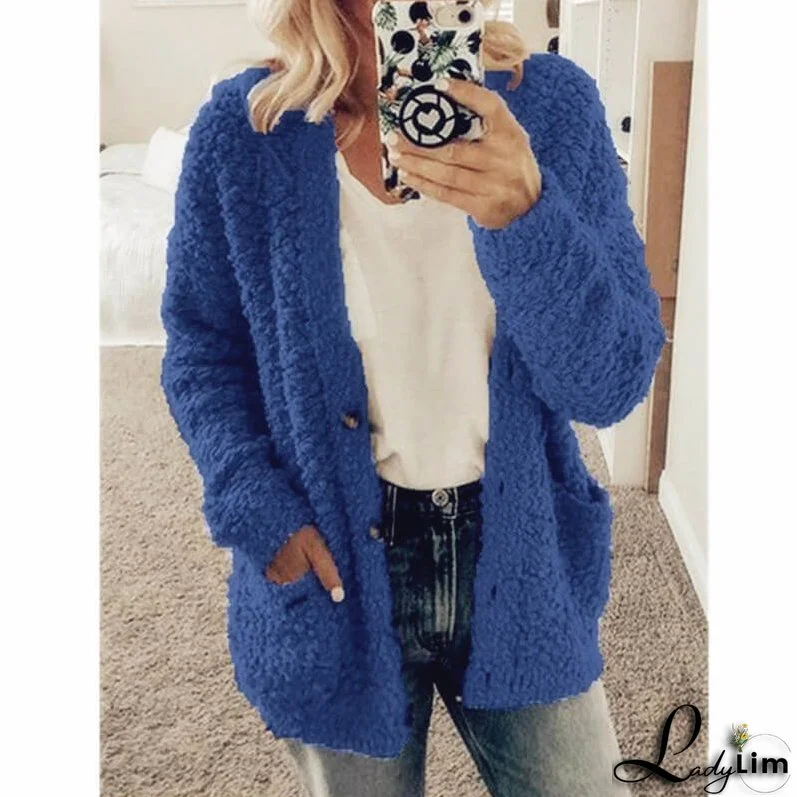 Elegant and snug Jacket