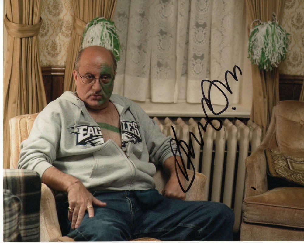 ANUPAM KHER - SIGNED AUTOGRAPHED 8x10 Photo Poster painting - HINDI, BOLLYWOOD, NEW AMSTERDAM