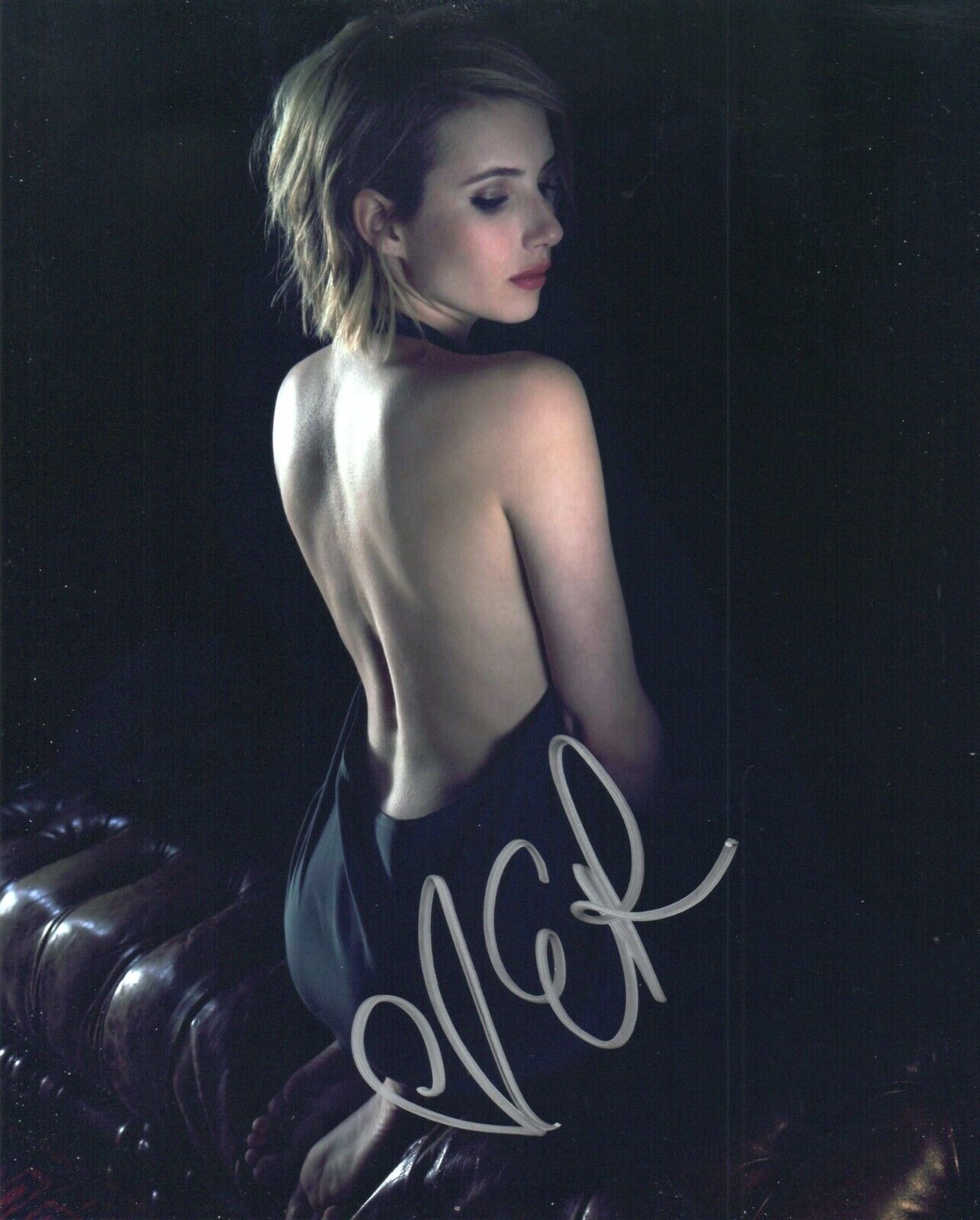Autographed Emma Roberts signed 8 x 10 Photo Poster painting Hot