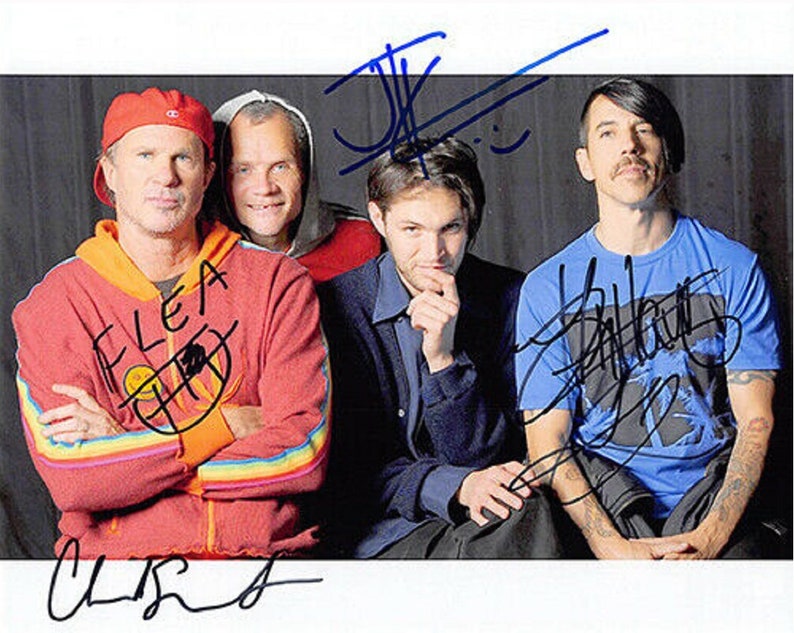 RED Hot Chili PEPPERS Signed X4 Anthony Kiedis, Flea, Chad Smith ++ wCOA