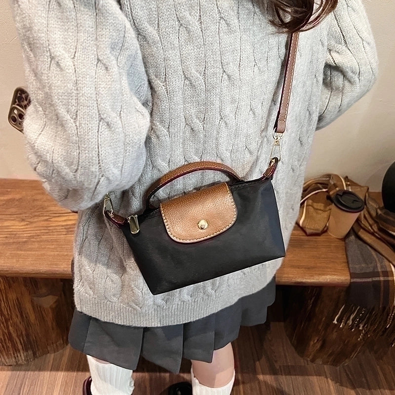 Women’s Small Nylon Solid Color Basic Classic Style Sewing Thread Square Magnetic Buckle Crossbody Bag