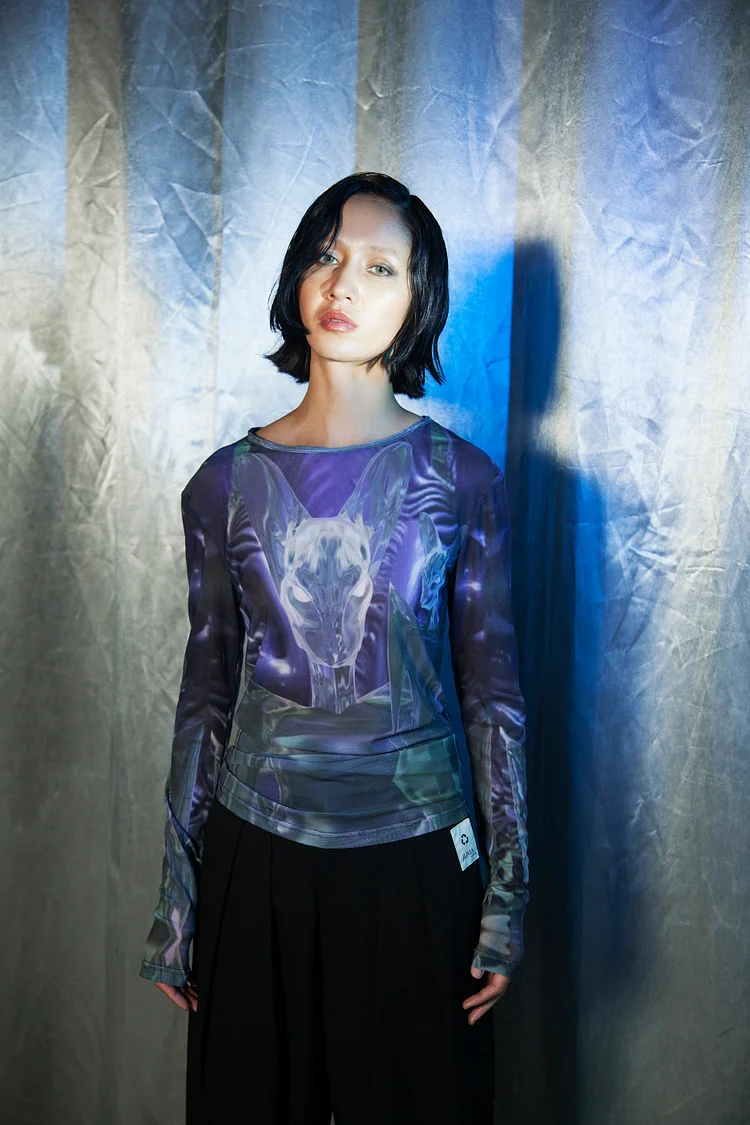 EZZAT Bastet Top - 8 Recycled Water Bottles - Violet/Grey