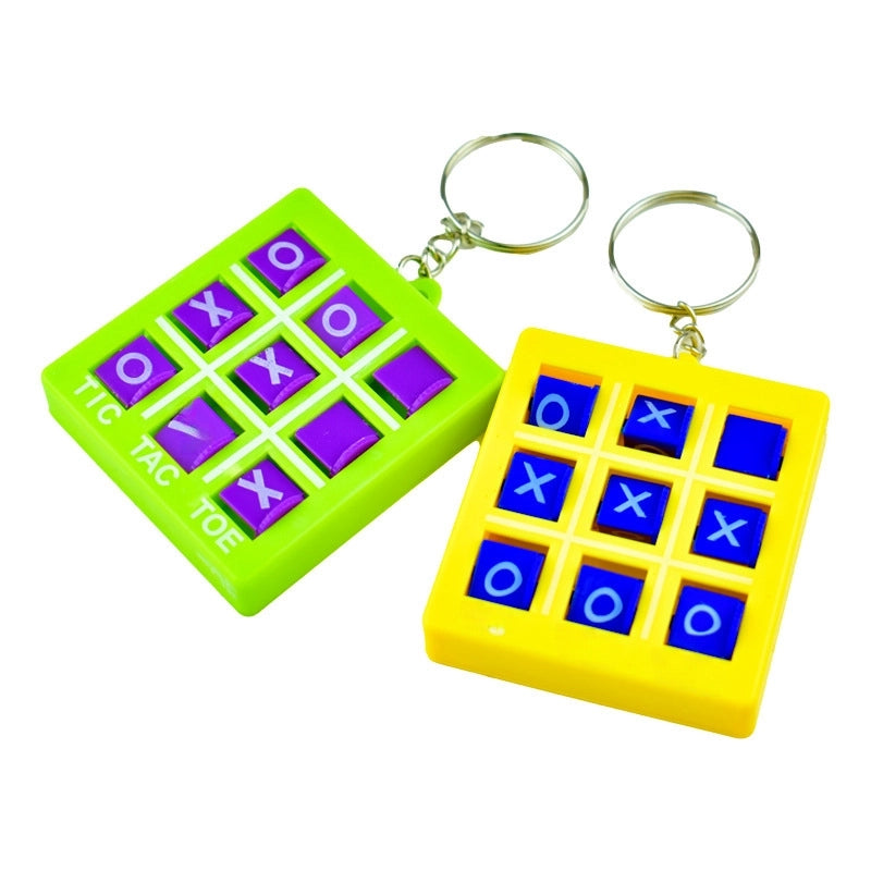 XO Tic-tac-toe Key Chain Plastic Chess Three-player Chess Over-the-well Game Circle Fork Chess Pendant Gift Toy
