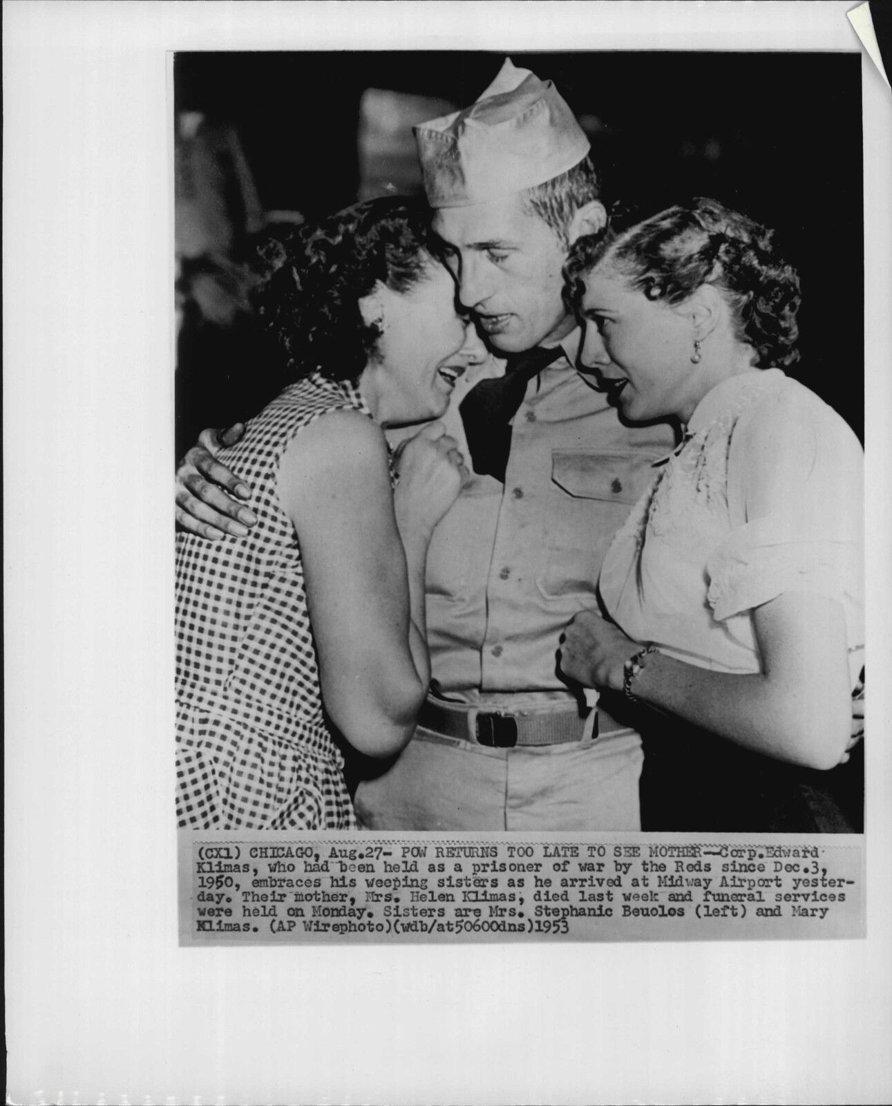 Returned Prisoner Edward Klimas Hugs Sisters 1953 Korea War Press Photo Poster painting