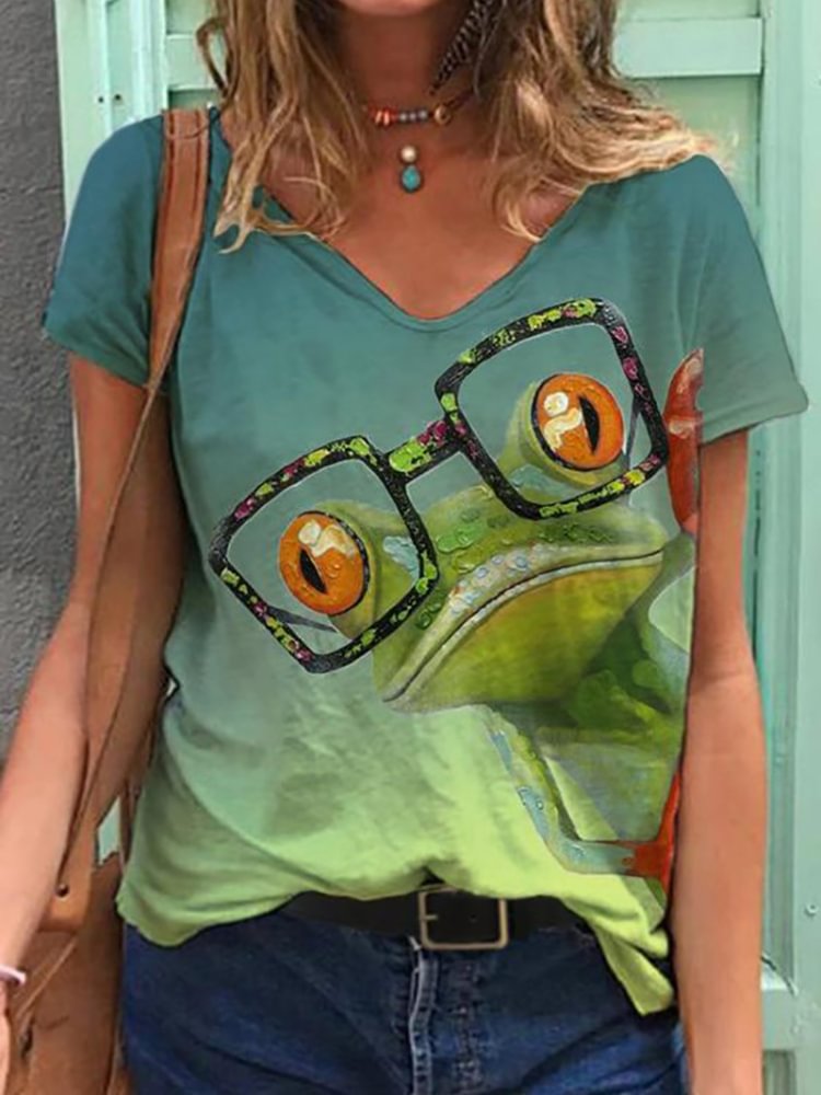 Funny Frog Print V Neck T Shirt
