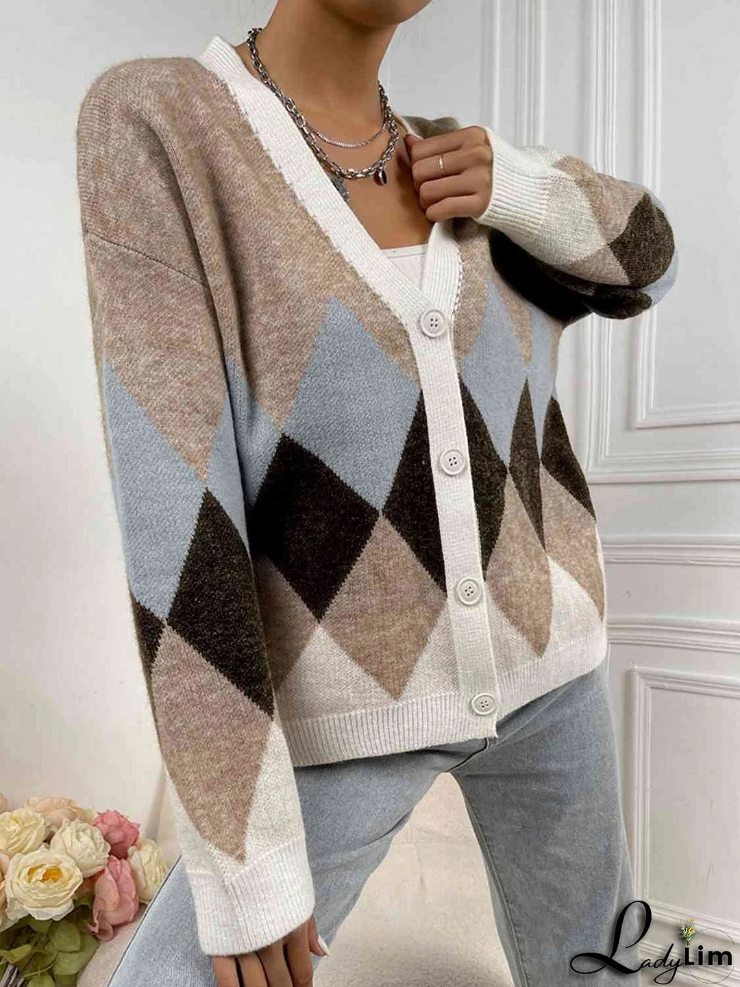 Casual and Effortless Cardigan