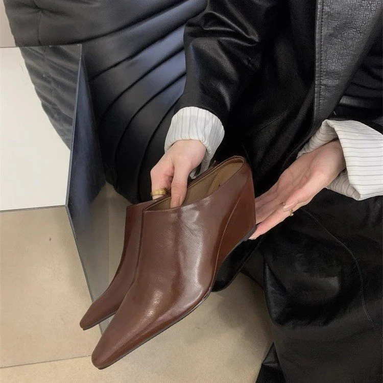 Yyvonne And Bao Head Half Slippers Women Wear 2025 Spring And Summer Small Square Lazy High And Muller Slippers Women