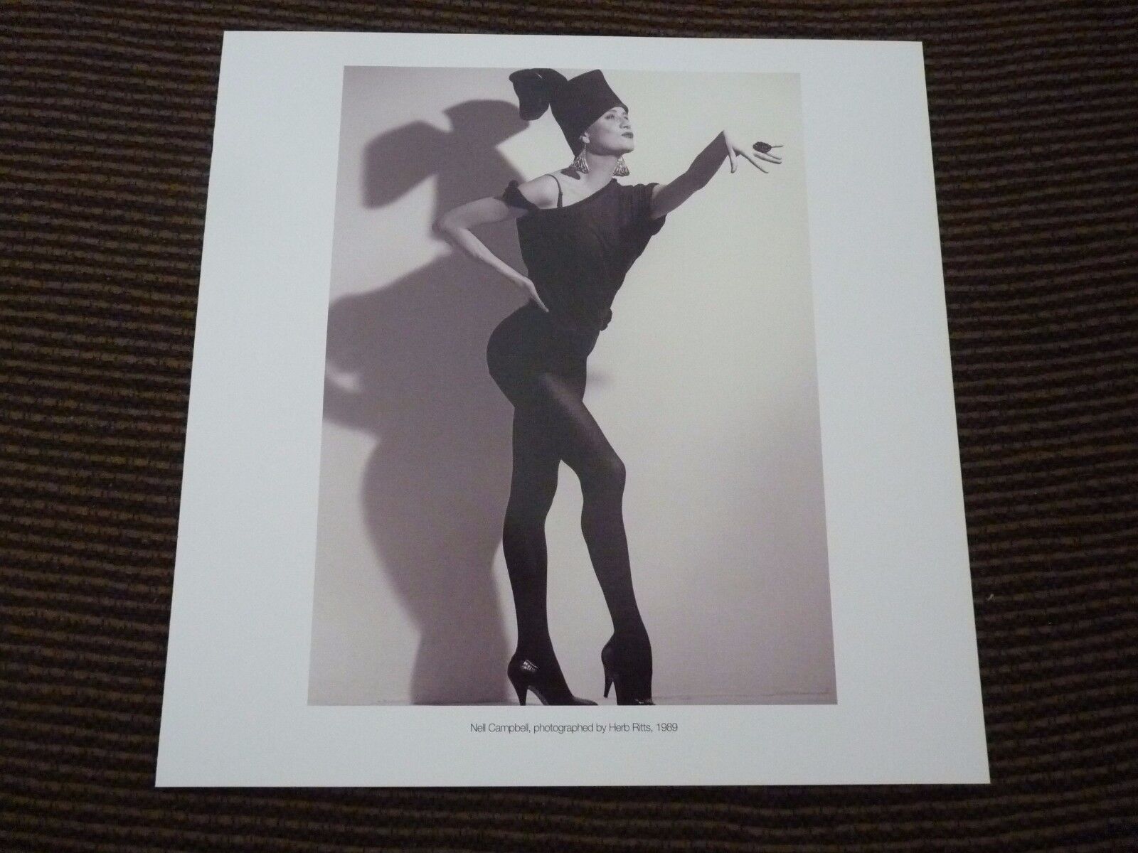 Single Page 2 Side Nell Campbell Gena Rowland Cassavetes Coffee Table Book Photo Poster painting